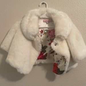 Ted Baker super soft white fur coat size 4t